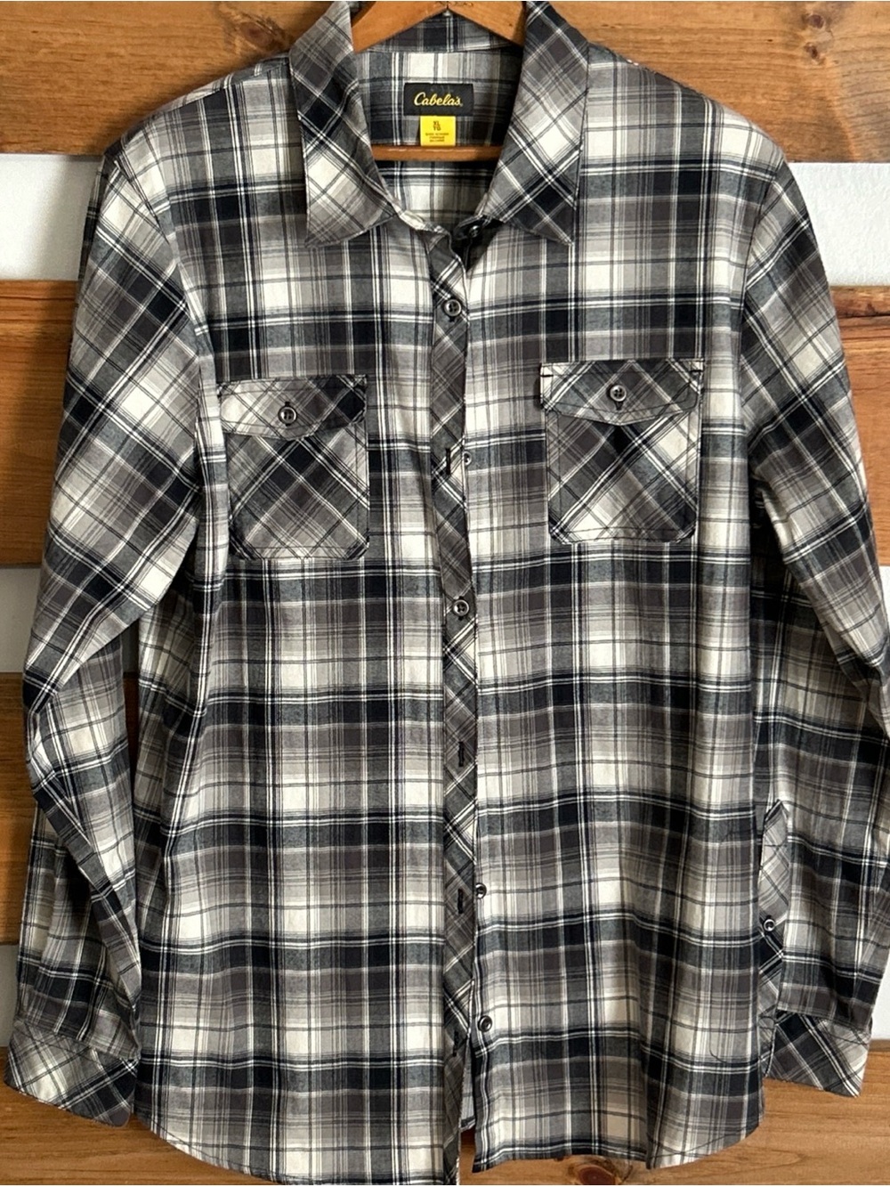 Cabela's Long Sleeve Gray/Black Plaid Button Western Zip Pocket Women's Size XL - Picture 1 of 11